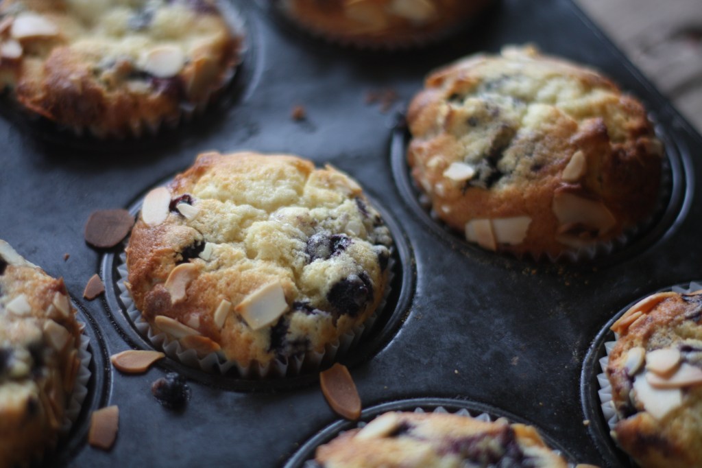 Blueberry white chocolate&nbsp;muffins